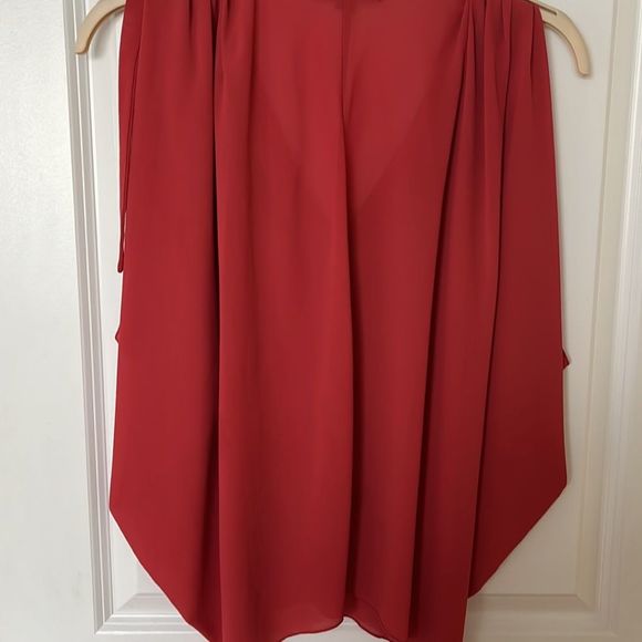 Forever 21 Burnt orange red top - Picture 5 of 5